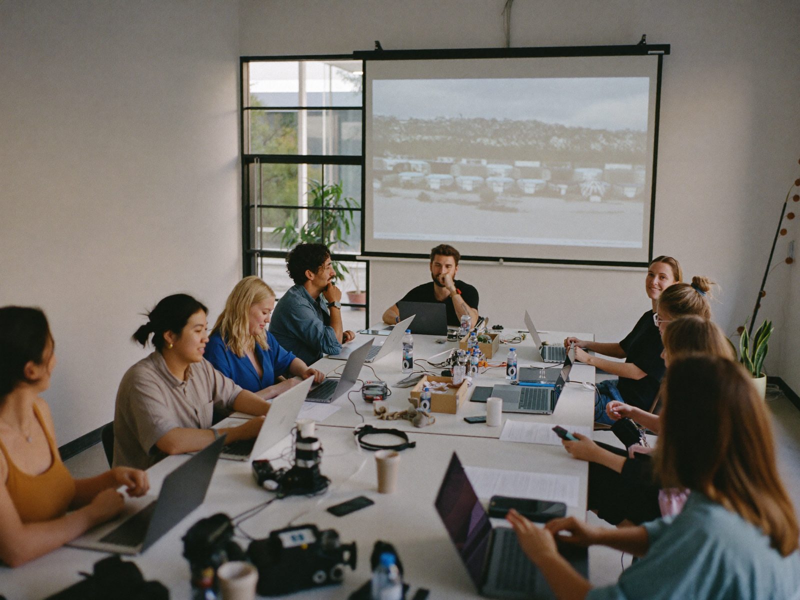 Workshop with a team around a table